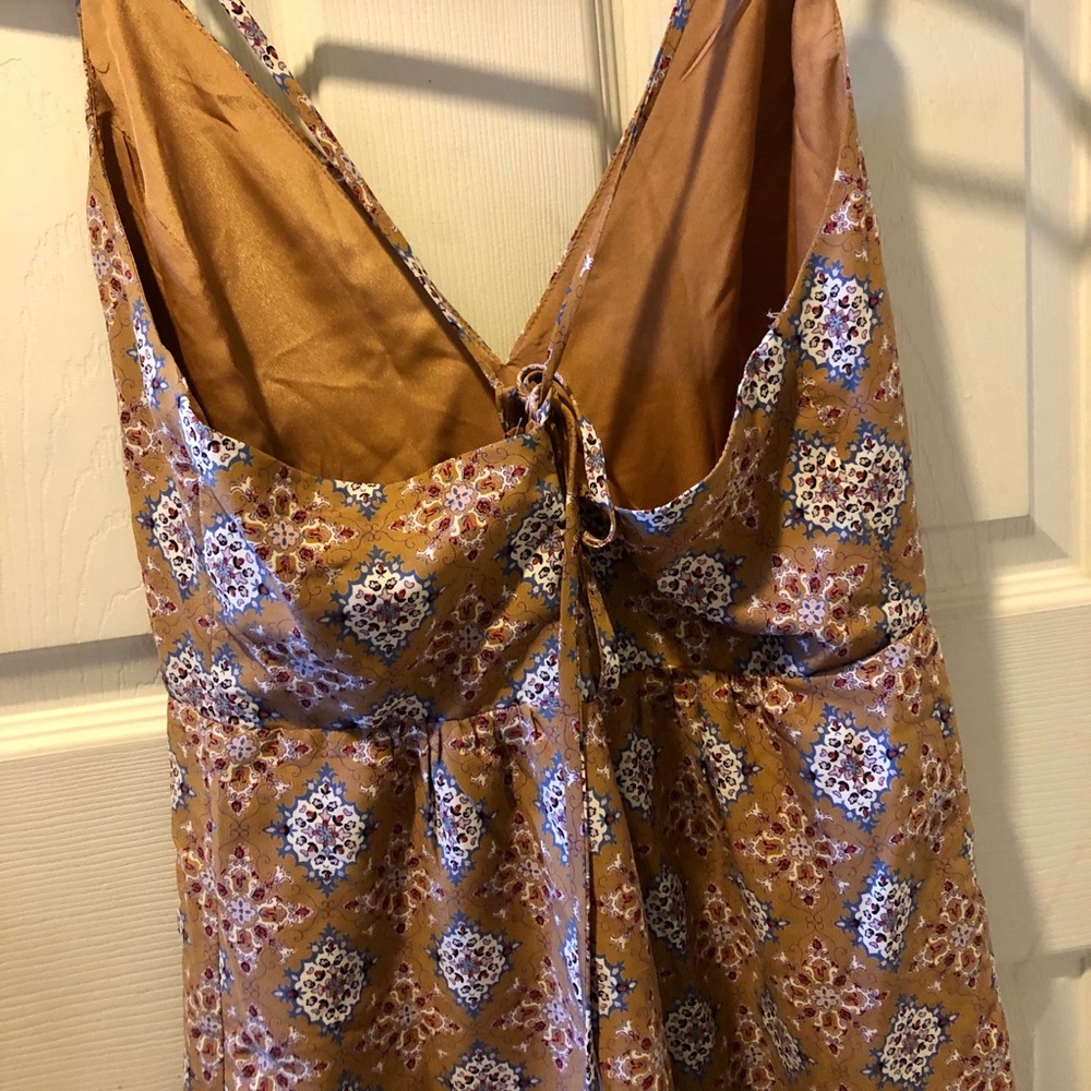 F21 Romper! - Picture 3 of 4